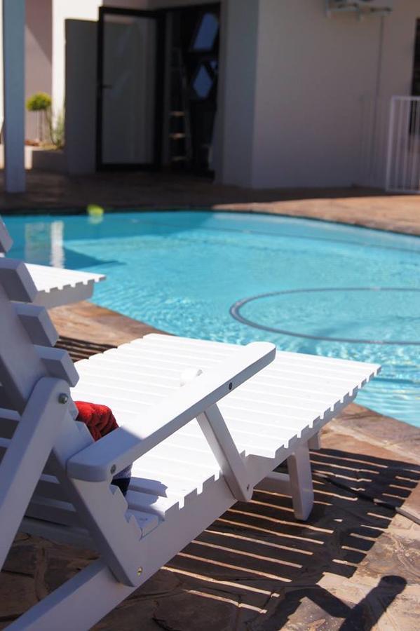 The Hedge Guesthouse Kuruman Kültér fotó