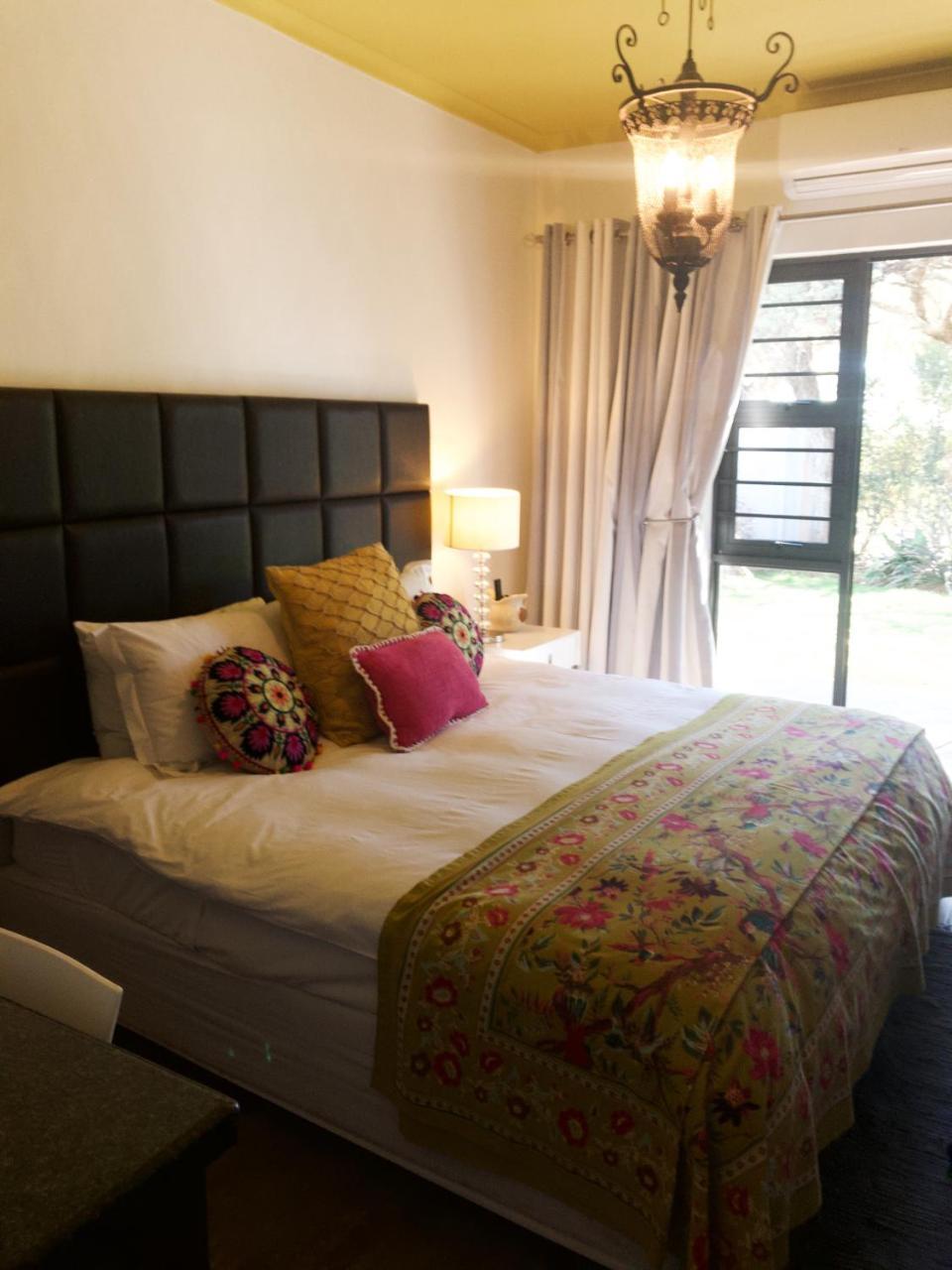The Hedge Guesthouse Kuruman Kültér fotó