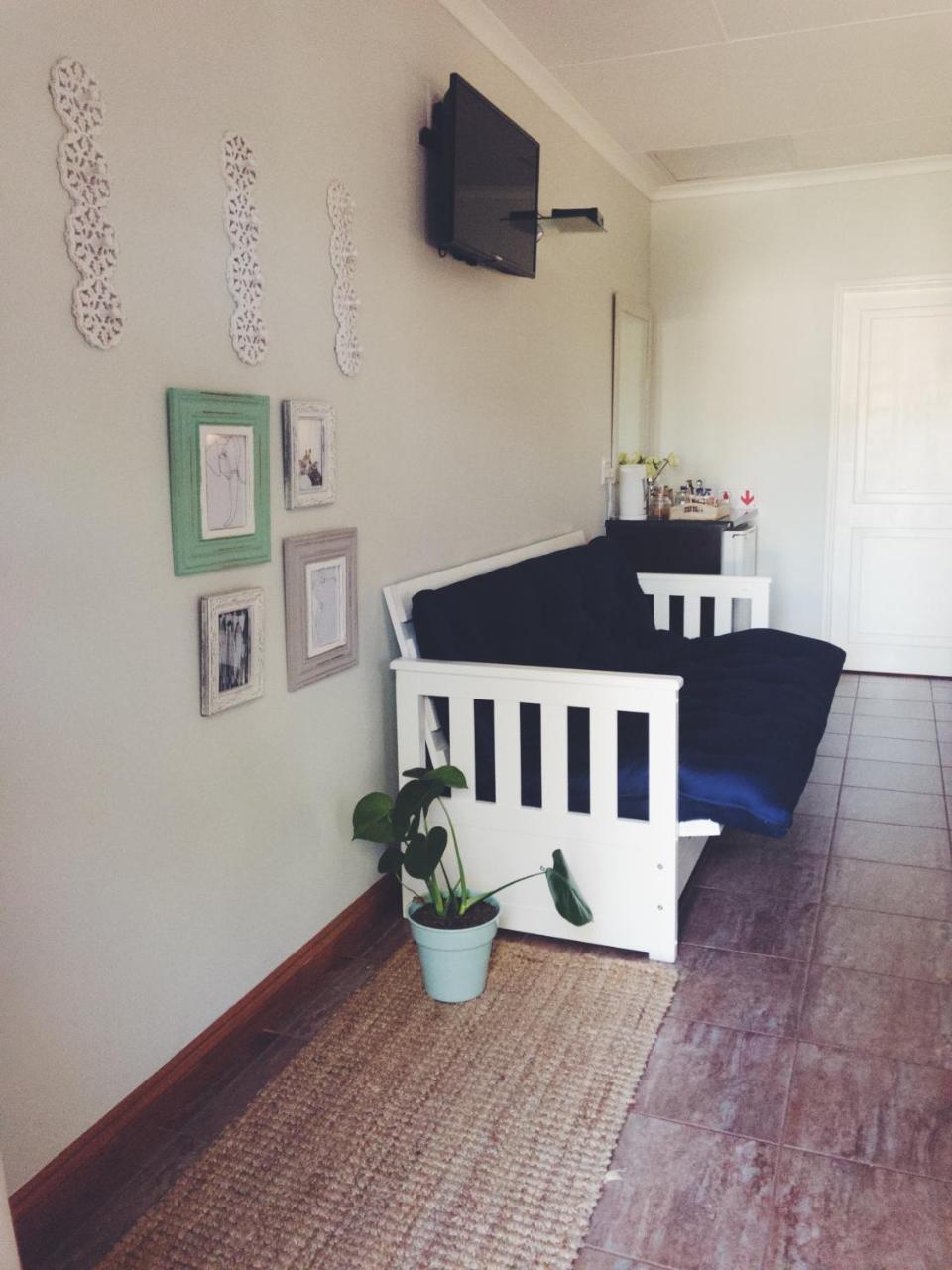 The Hedge Guesthouse Kuruman Kültér fotó